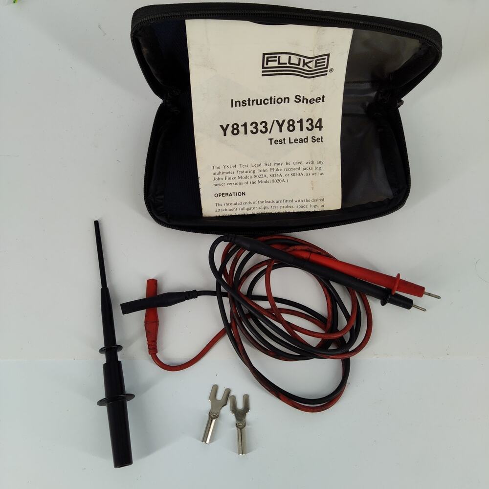 Fluke Y8133/Y8134 Test Lead Set Kit w/ Case Probes Clips Manual Genuine